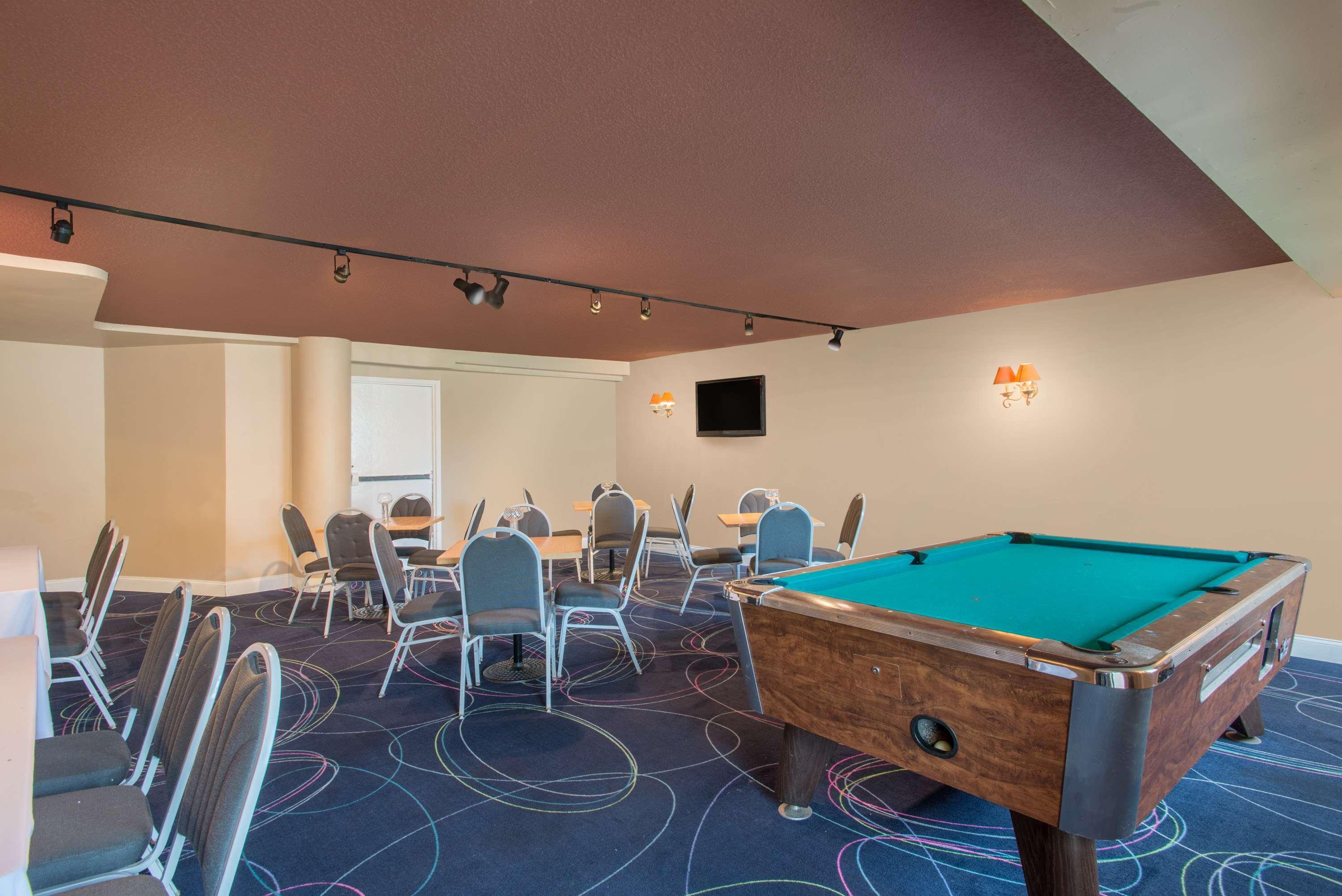 Ramada By Wyndham Allentown Bethlehem Zewnętrze zdjęcie