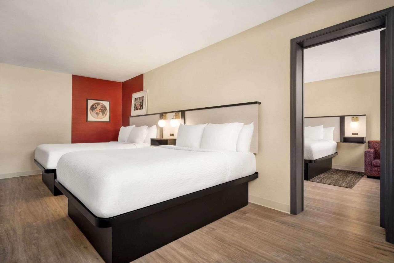 Ramada By Wyndham Allentown Bethlehem Zewnętrze zdjęcie