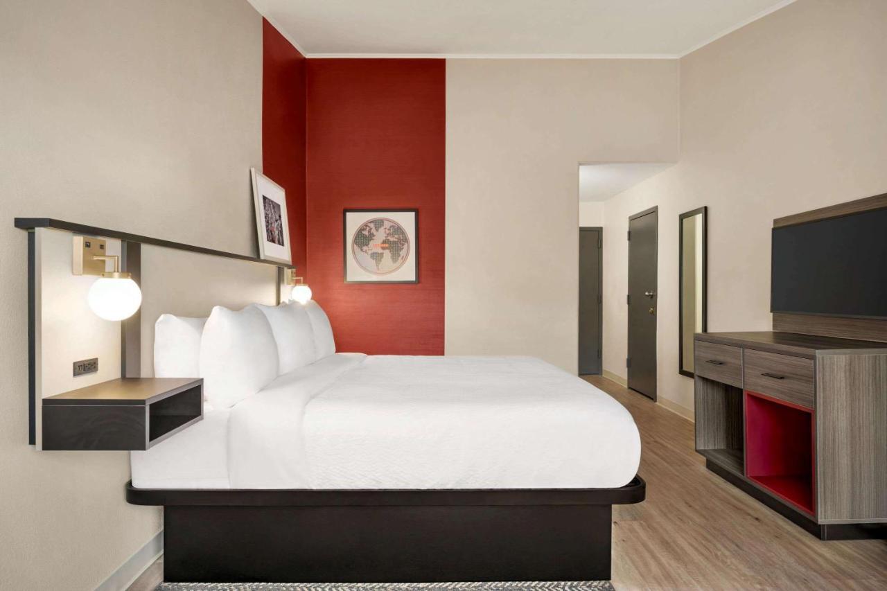 Ramada By Wyndham Allentown Bethlehem Zewnętrze zdjęcie