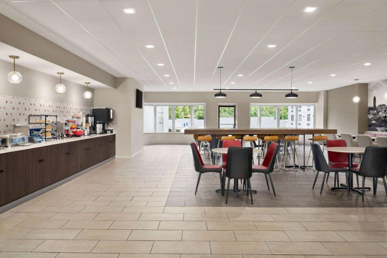 Ramada By Wyndham Allentown Bethlehem Zewnętrze zdjęcie