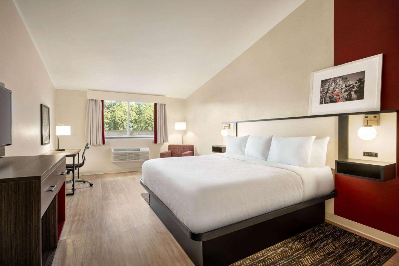 Ramada By Wyndham Allentown Bethlehem Zewnętrze zdjęcie